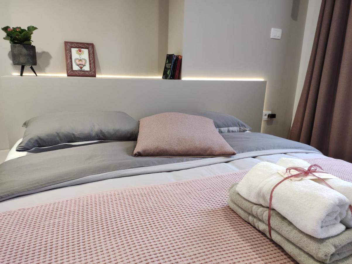 Boutique Rooms By Petric Winery Dobravlje Kültér fotó