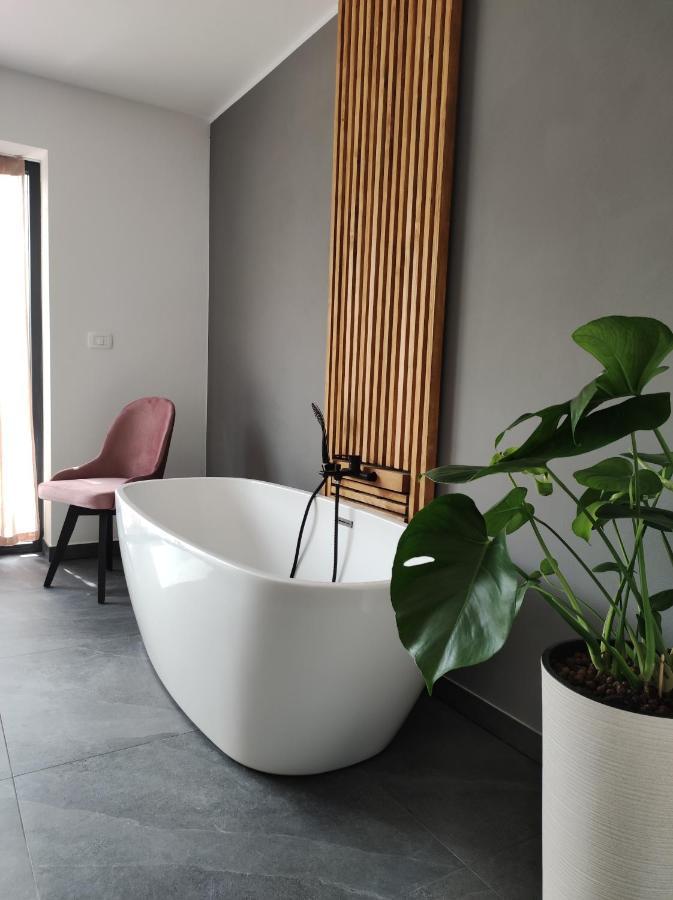 Boutique Rooms By Petric Winery Dobravlje Kültér fotó