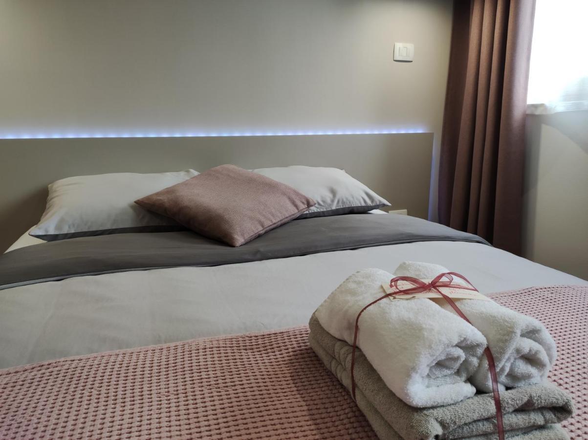 Boutique Rooms By Petric Winery Dobravlje Kültér fotó