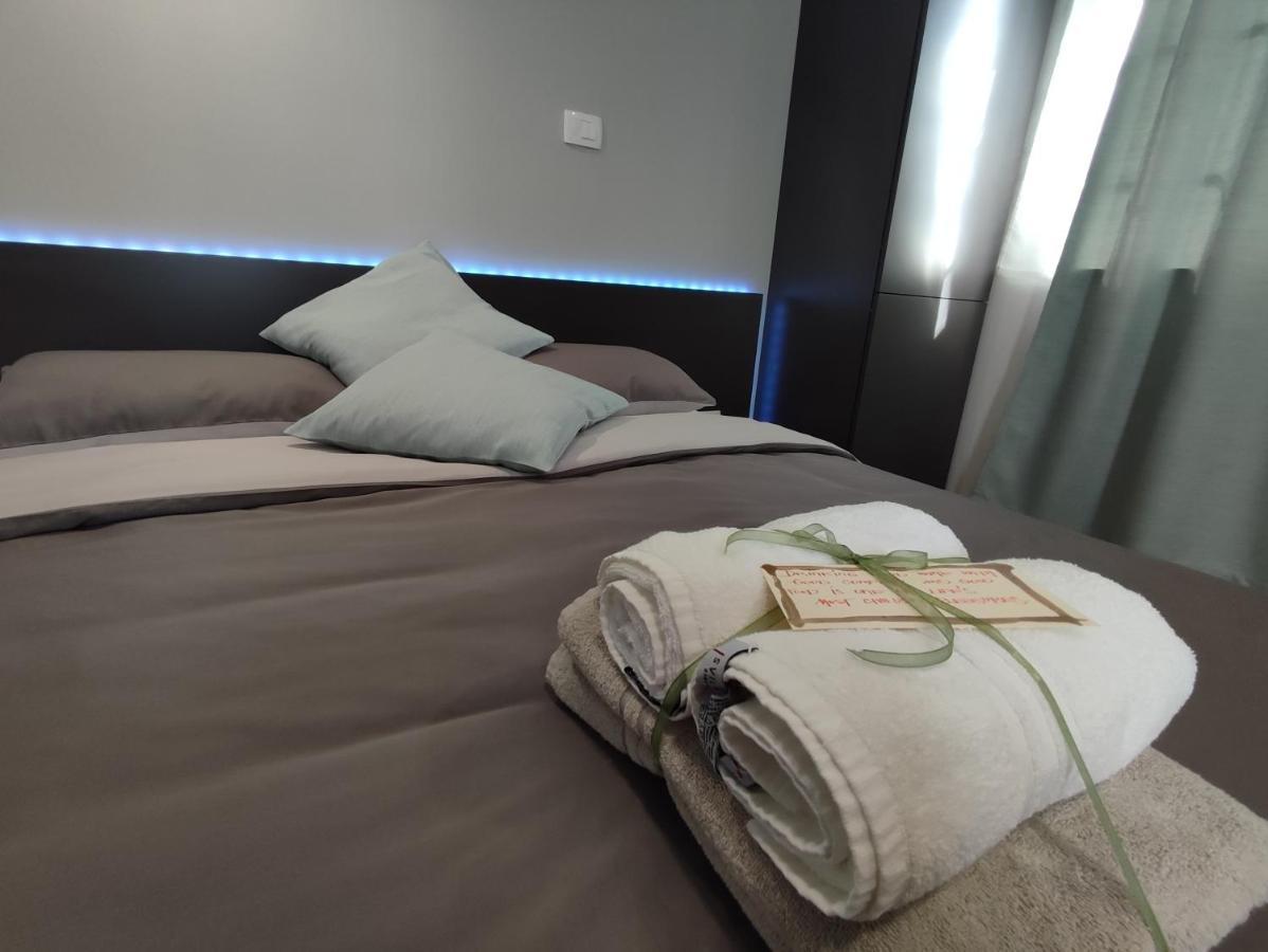 Boutique Rooms By Petric Winery Dobravlje Kültér fotó